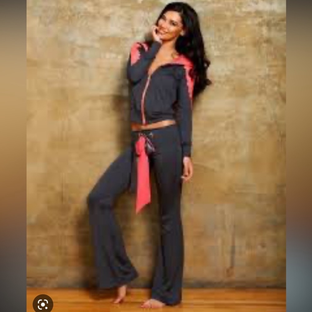 Beach bunny tracksuits size M set jacket and pants both for sale
